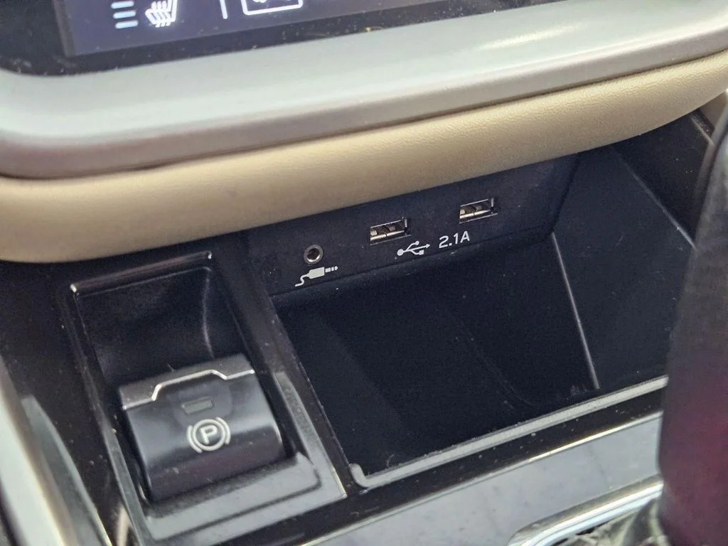 Used 2020 Tungsten Metallic Subaru Premium image 21