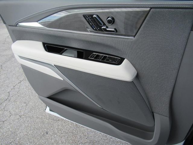 2026 Cadillac Escalade IQL Sport - Photo 28