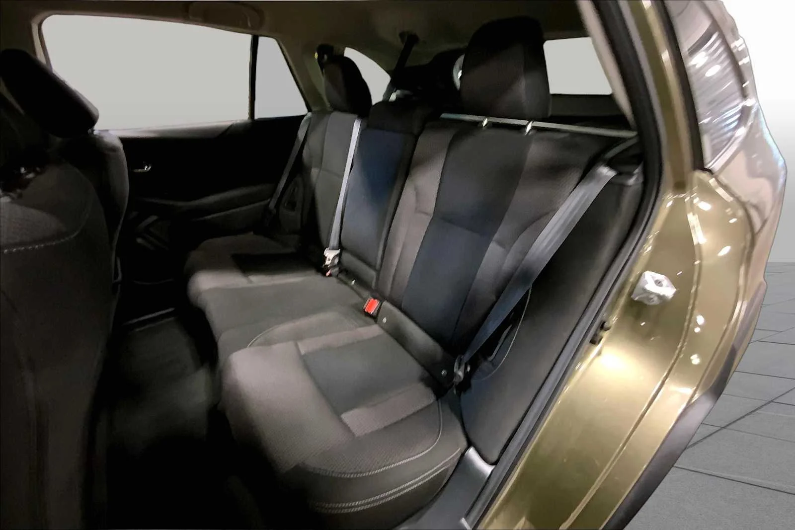 Certified Used 2024 Autumn Green Metallic Subaru Premium image 20