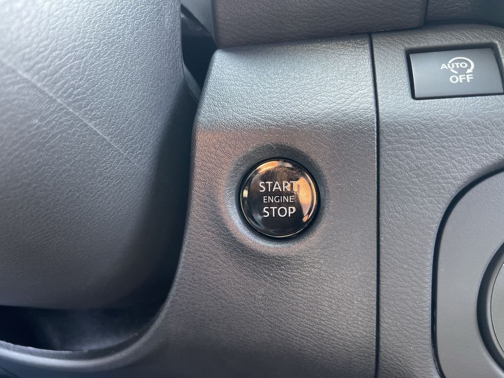 Used 2026 Gray Nissan PRO-4X image 17