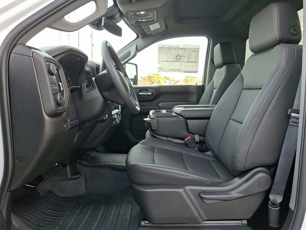 2025 Chevrolet Silverado 2500 HD Work Truck - Photo 5