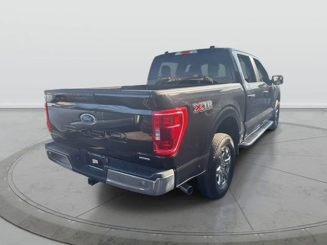 Used 2023 Black Ford XLT image 8
