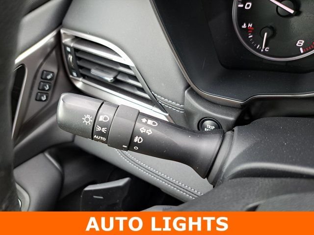 Used 2025 Gray Subaru Limited image 21