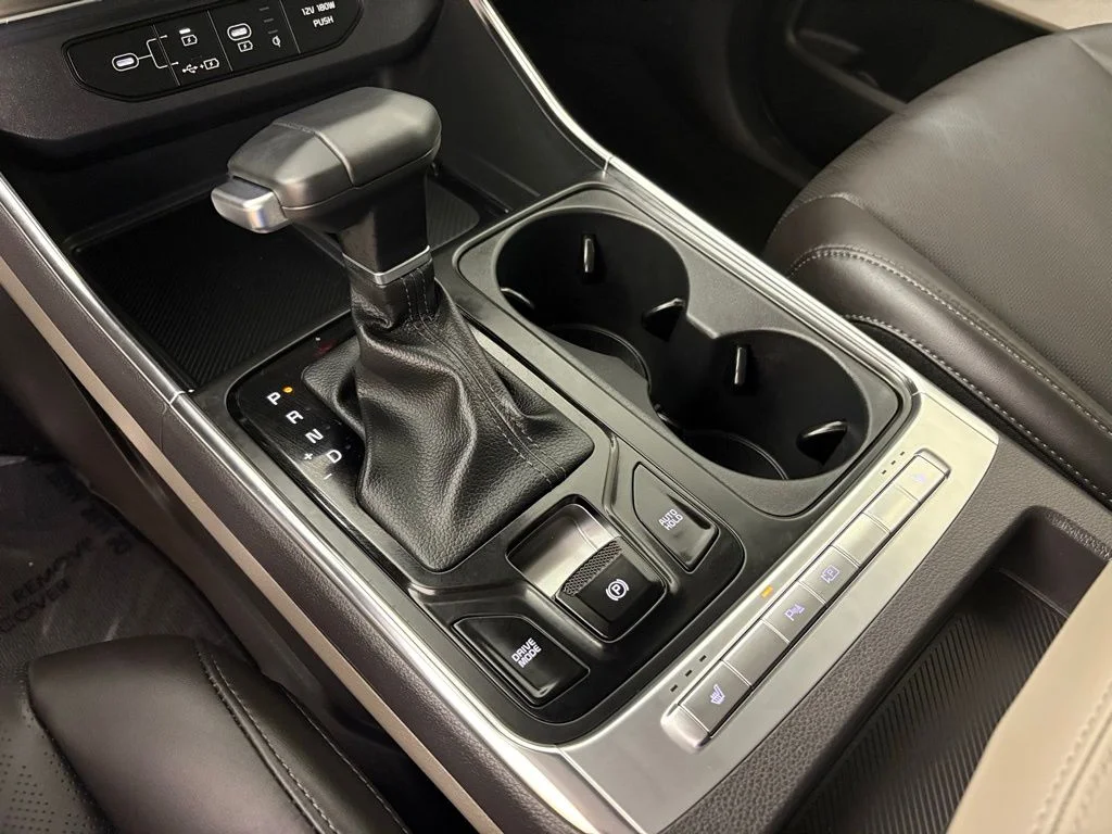 New 2026 Gray Kia EX image 30