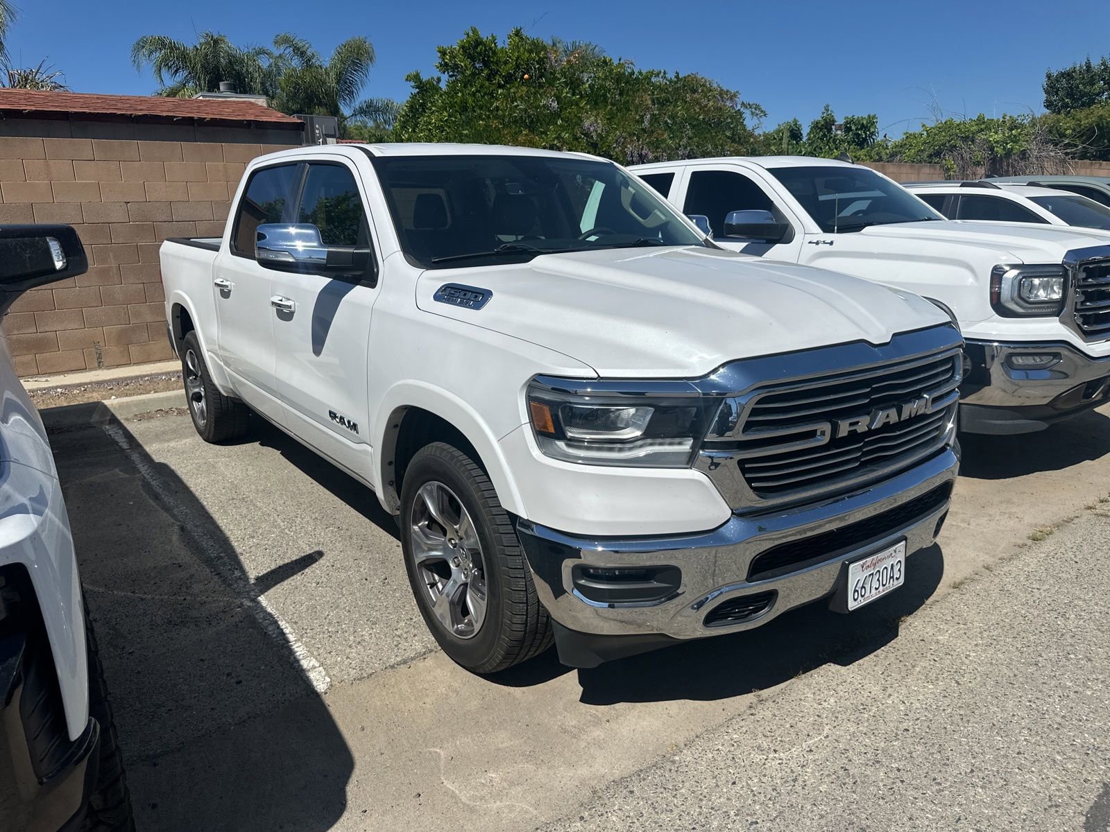 2020 Ram 1500 Laramie photo 2