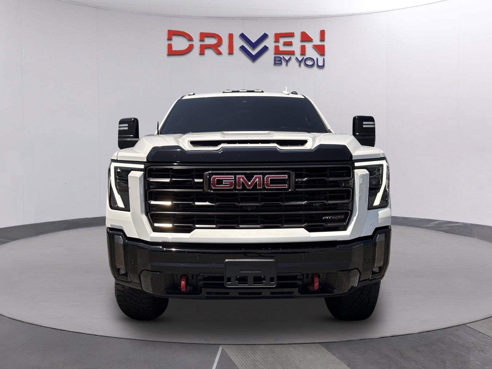 Used 2024 Summit White GMC AT4X image 9
