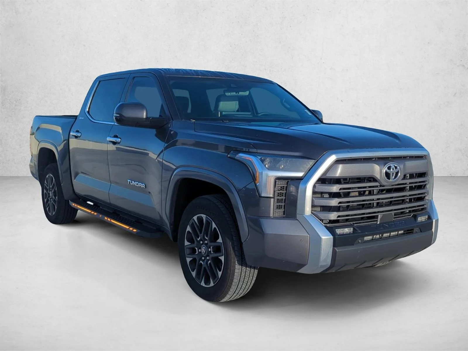 Used 2026 Magnetic Gray Meta Toyota Limited image 4