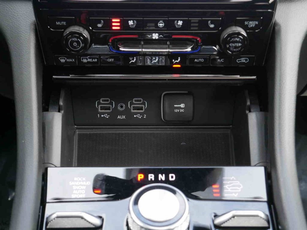 2025 Jeep Grand Cherokee L Overland - Photo 6