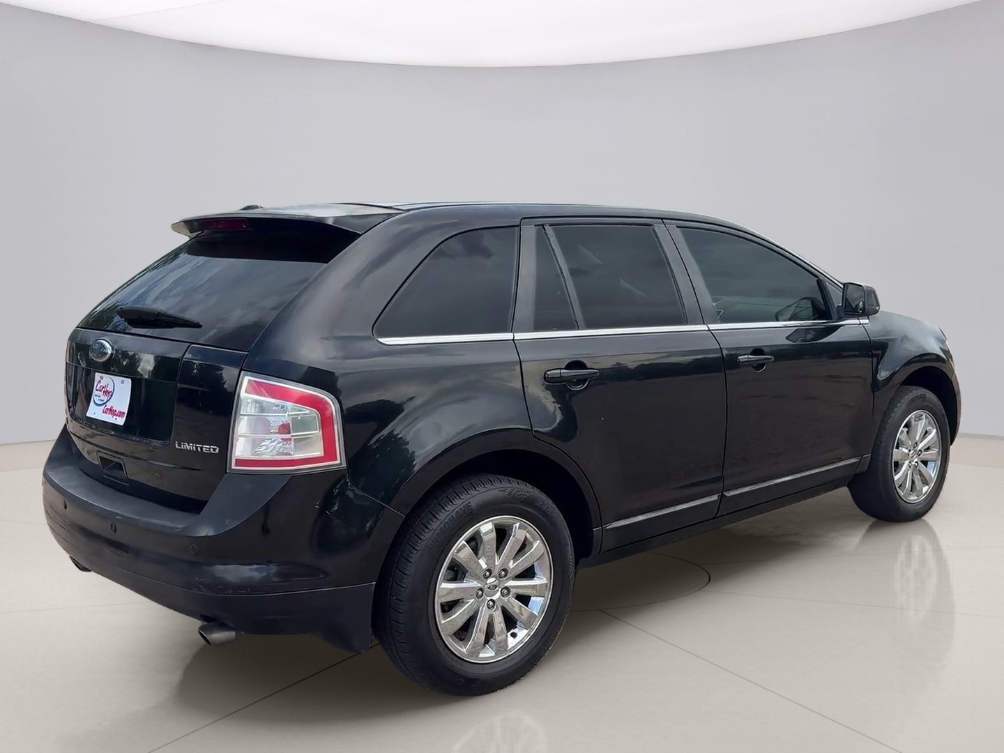 Used 2008 Black Ford LIMITED image 5