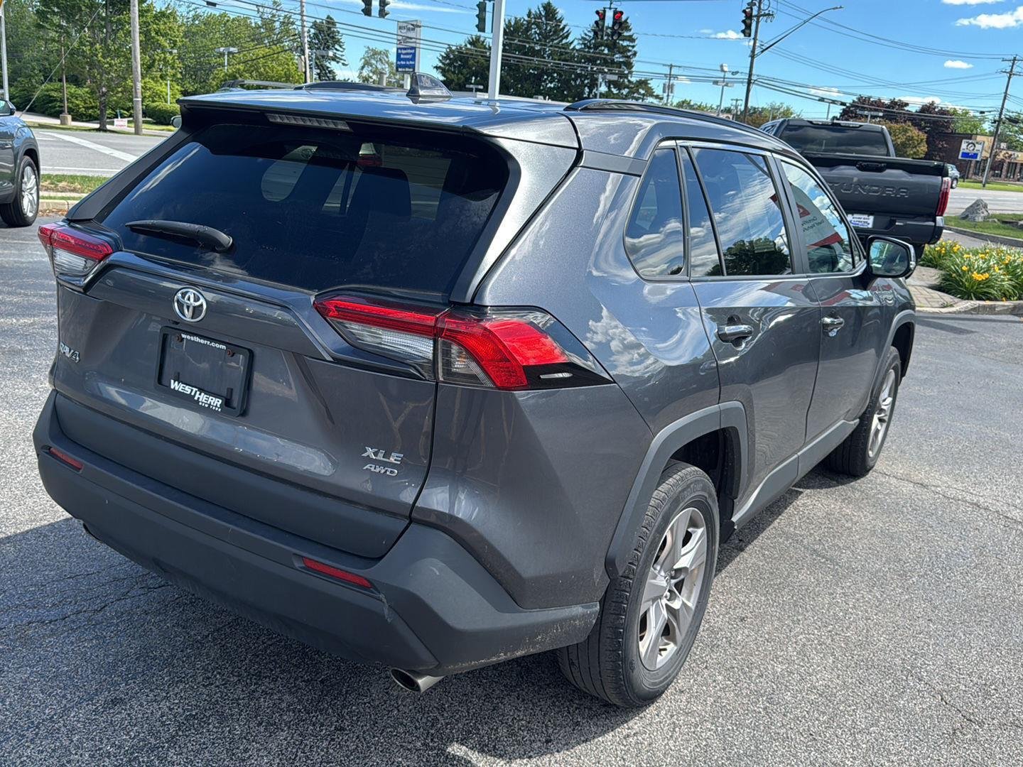Used 2022 Magnetic Gray Metallic Toyota XLE image 6