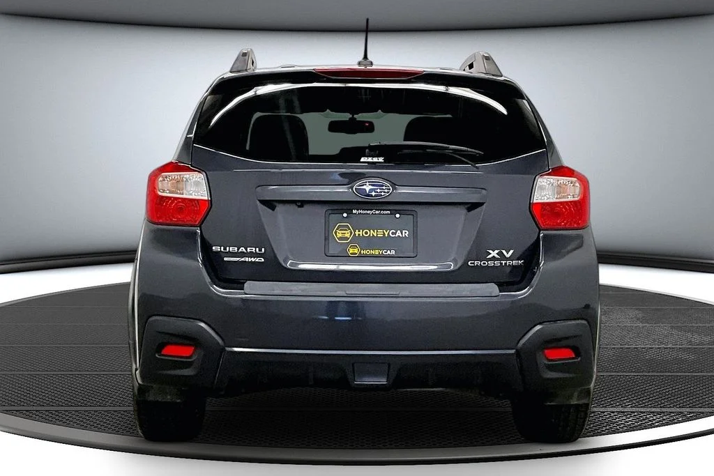 Used 2015 Gray Subaru 2.0i Limited image 5