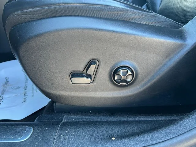 Used 2019 Gray Jeep Limited image 18