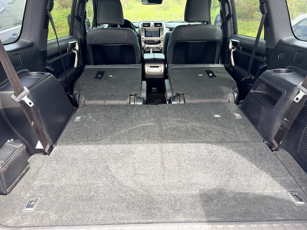 Used 2021 Black Onyx Lexus Premium image 23