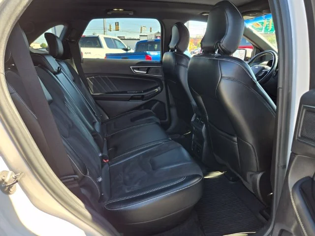 Used 2019 White Ford ST image 21