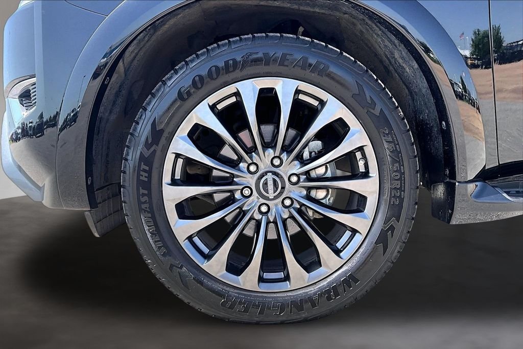 Used 2023 Black Nissan Platinum image 8
