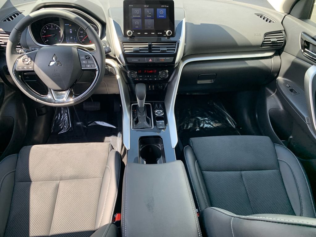 Used 2026 Black Mitsubishi SE image 23