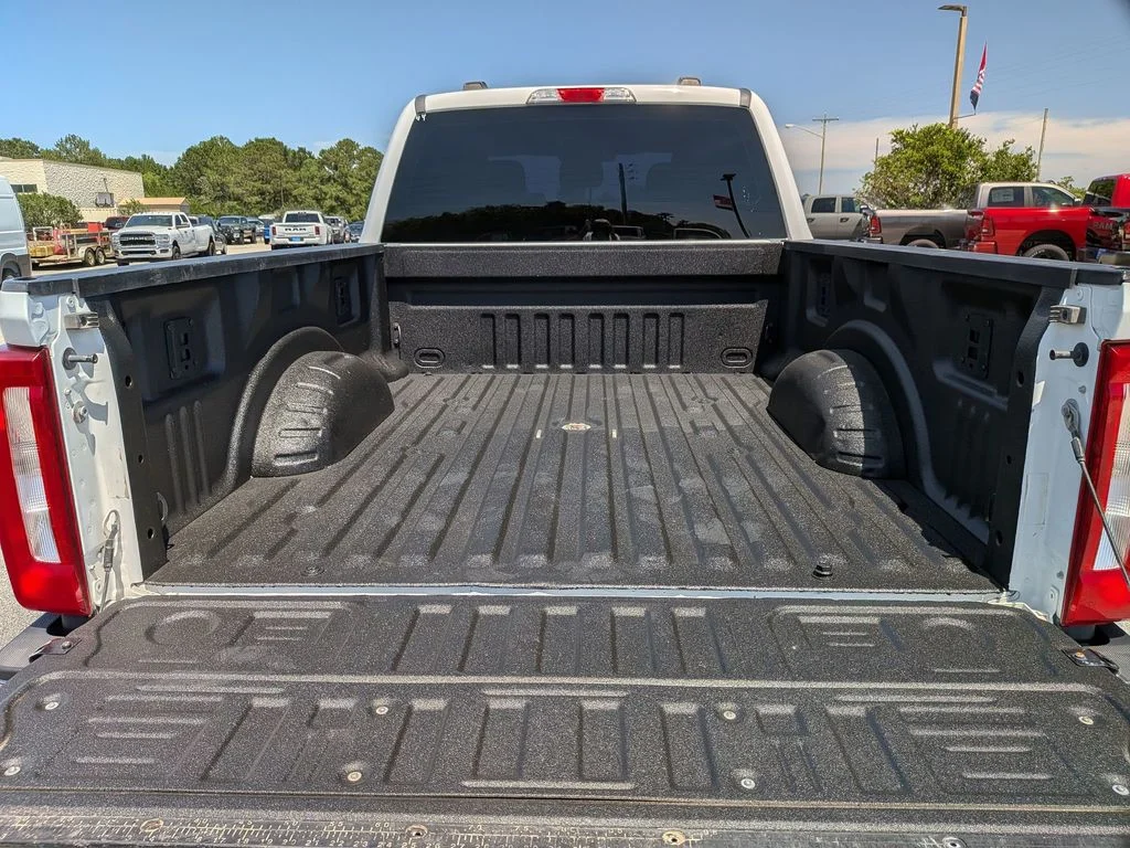 Used 2024 White Ford XLT image 30