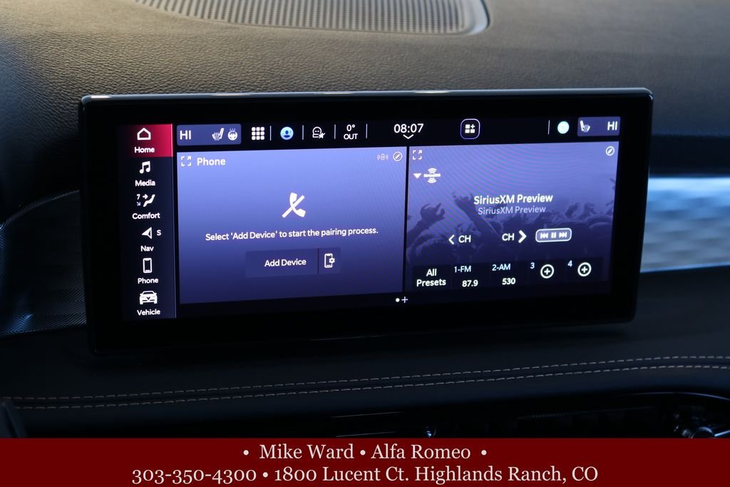 New 2025 Milano White Exterior Paint Alfa Romeo Base image 8