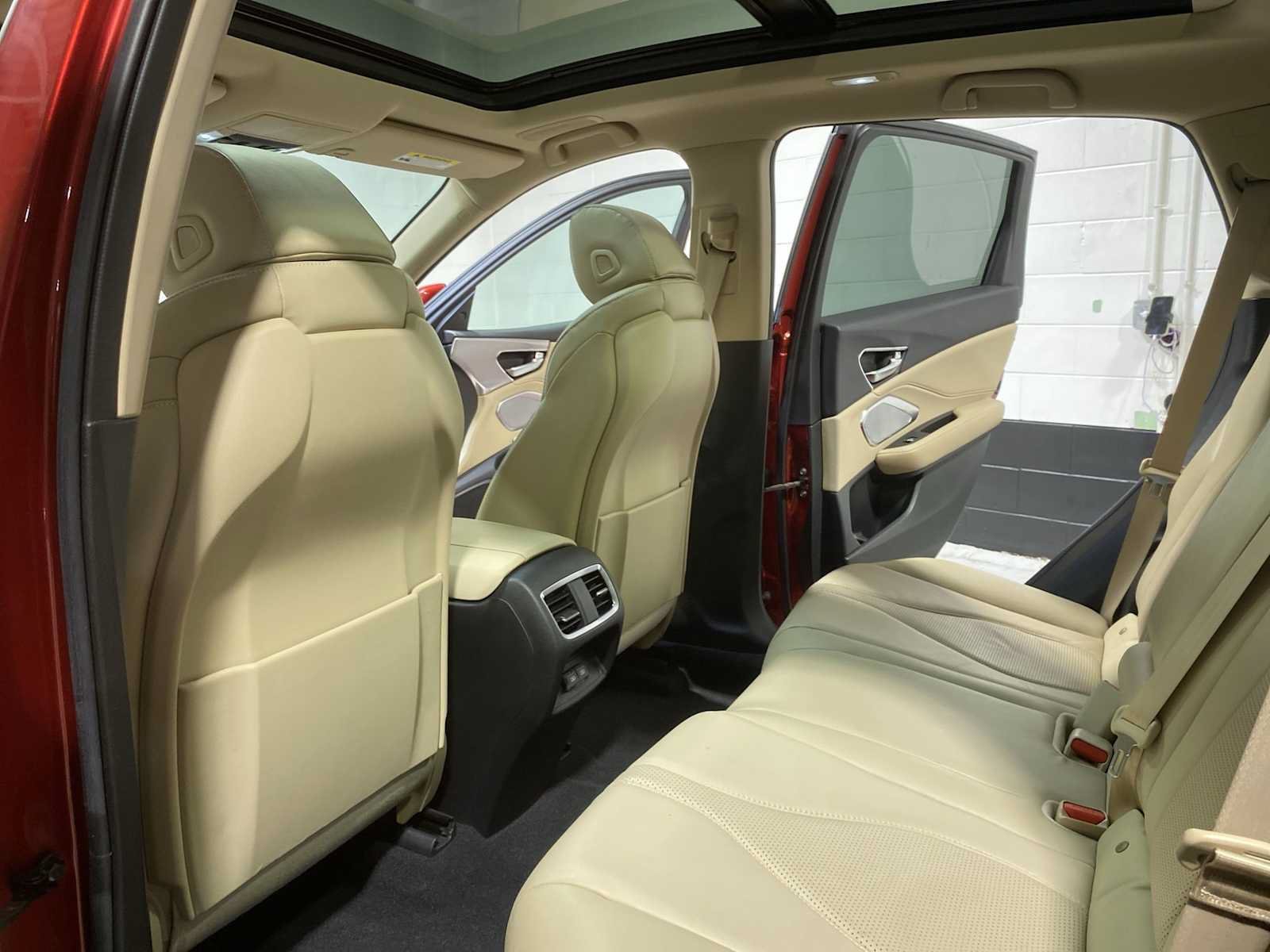 Used 2020 Performance Red Pearl Acura w/Technology Pkg image 39