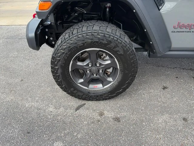 Used 2023 Gray Jeep Rubicon image 26