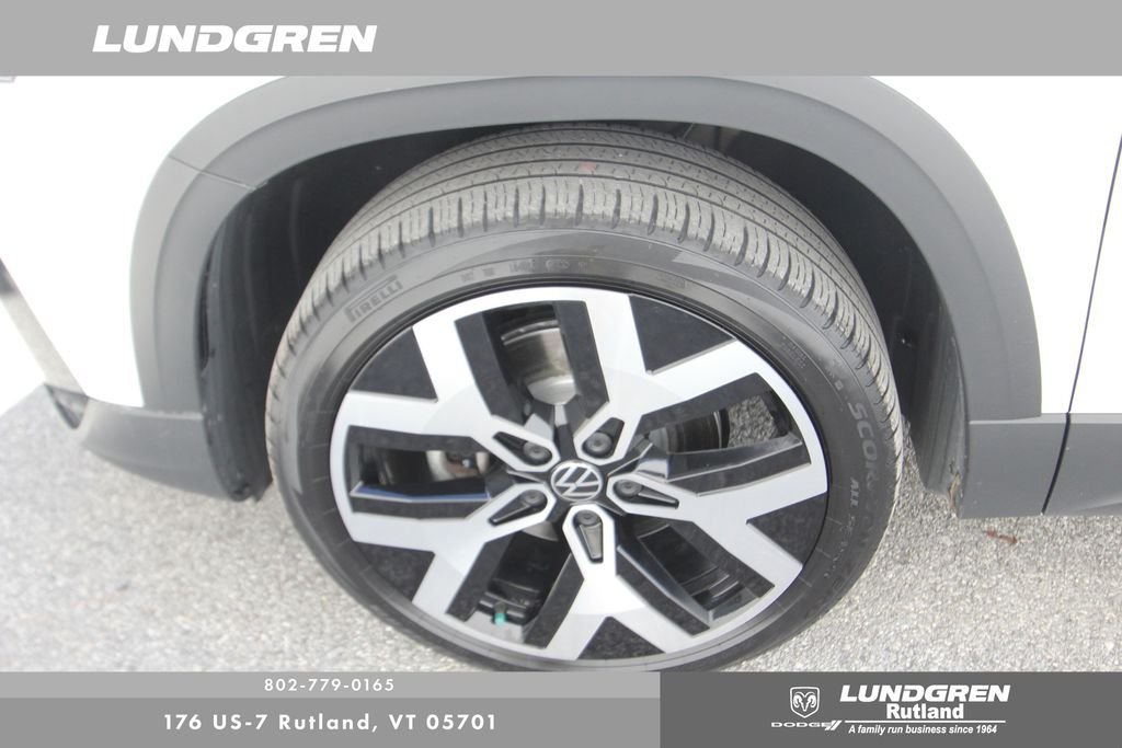 Used 2023 White Volkswagen 1.5T SEL image 15