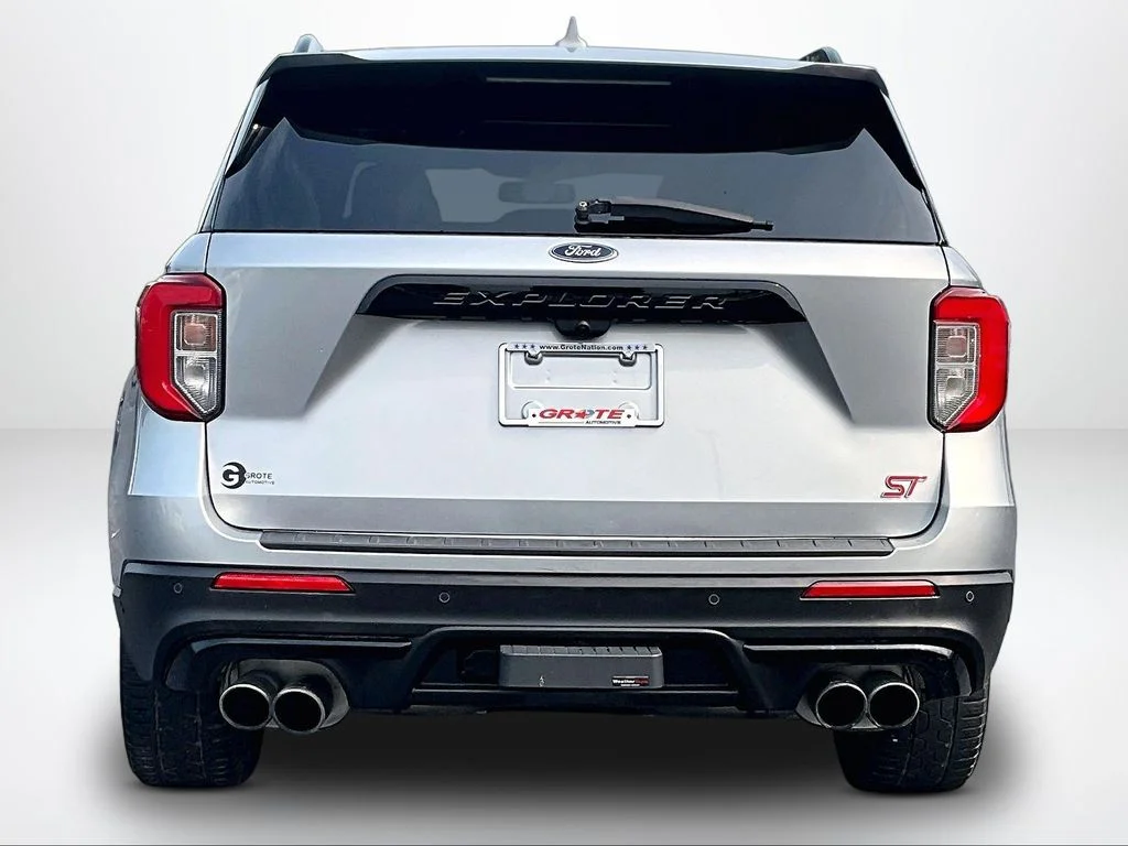 Used 2020 Silver Ford ST image 4