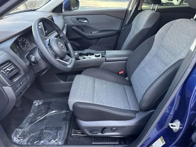 Used 2023 Blue Nissan SV image 14