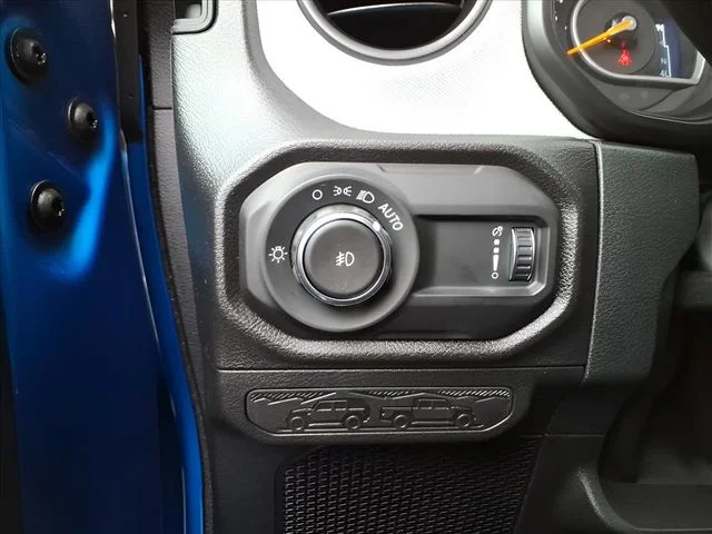 Used 2026 Blue Jeep Sport S image 18