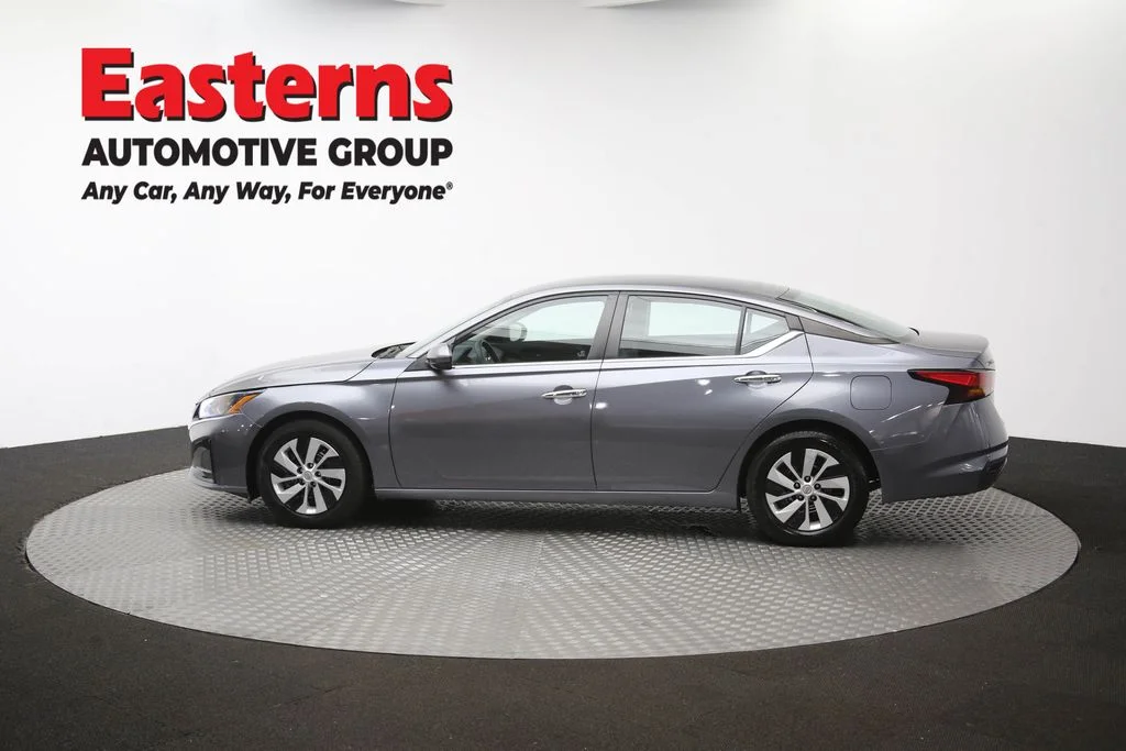Used 2023 Gray Nissan 2.5 S image 59