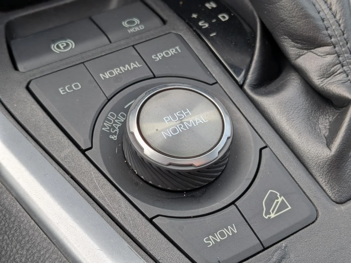 Used 2019 Blue Toyota Trail image 20
