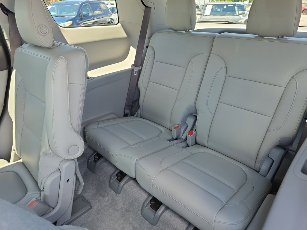 Used 2019 Red Quartz Tintcoat GMC SLT-1 image 33