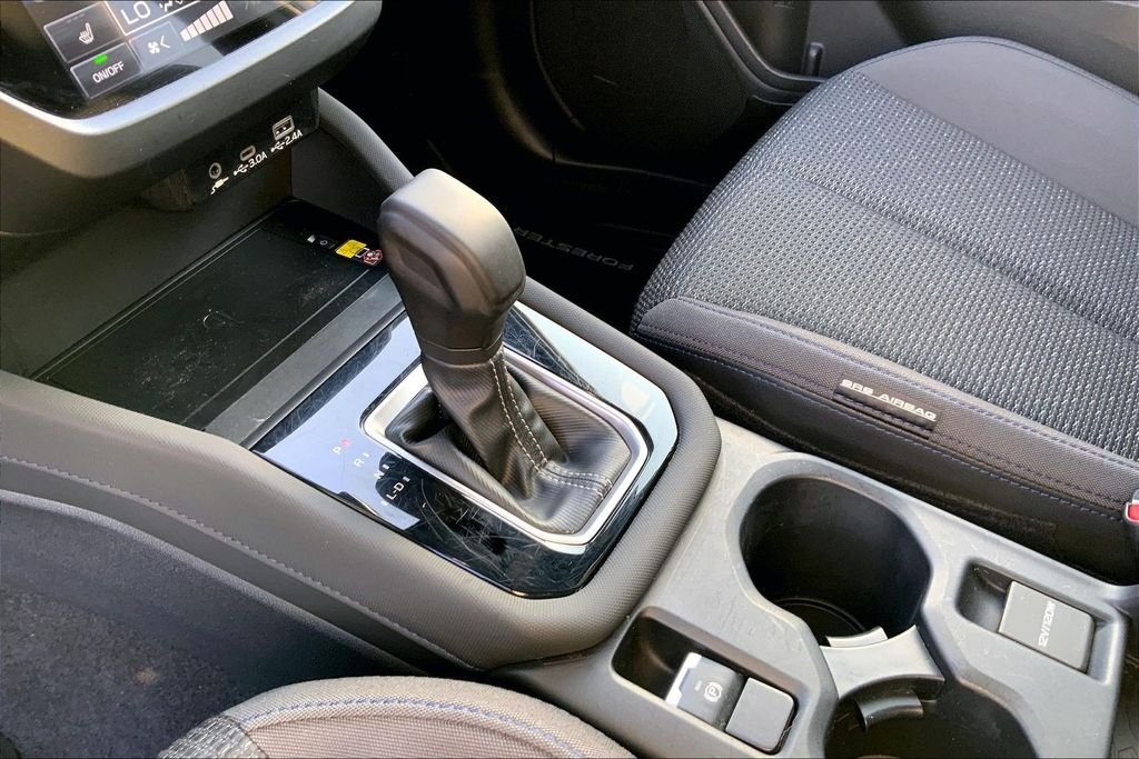 Used 2025 Brown Subaru Premium image 17