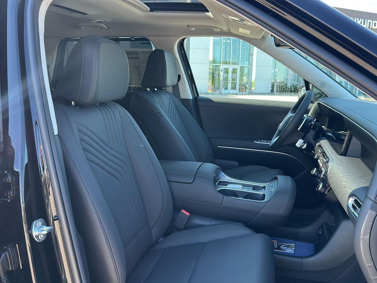 New 2027 Abyss Black Pearl Hyundai SEL Premium 7P image 44