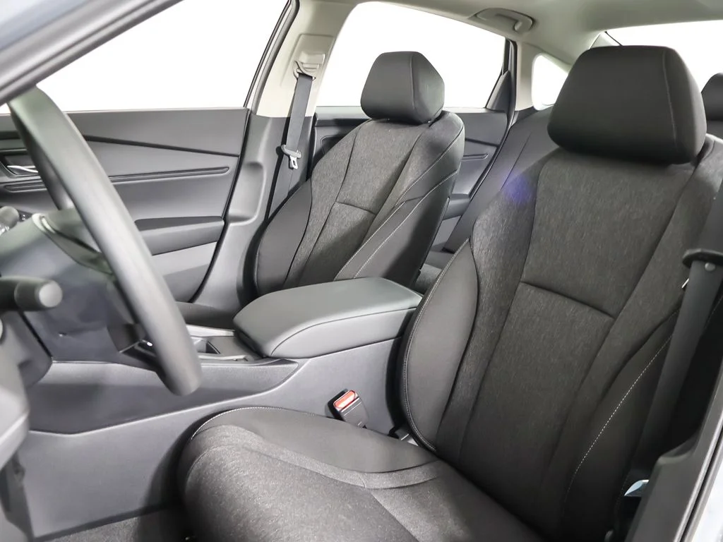 New 2026 Urban Gray Pearl Honda SE image 19