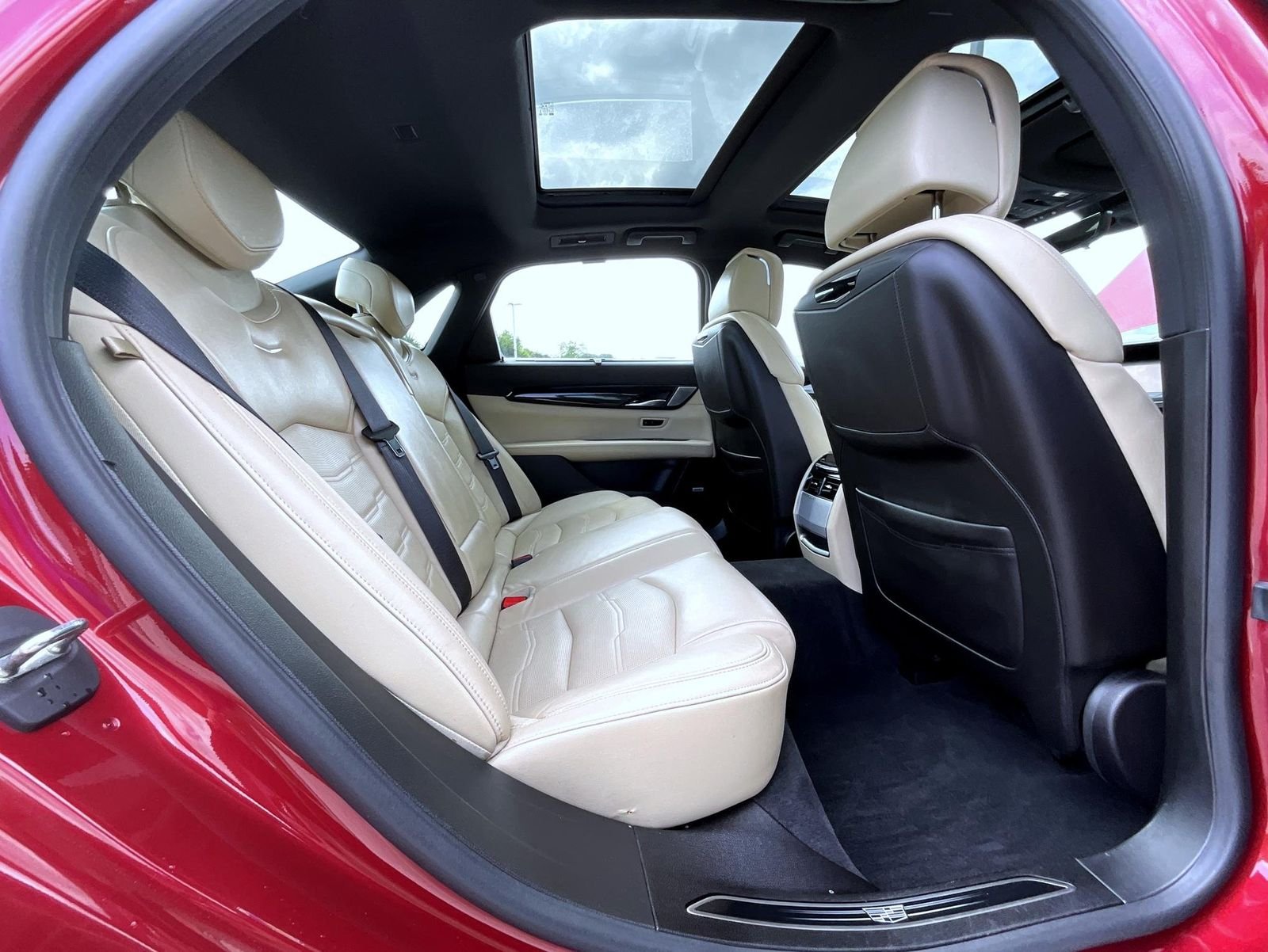 Used 2020 Red Cadillac 3.6L Premium Luxury image 21