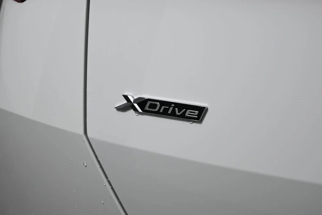 Used 2026 White BMW 30 xDrive image 40