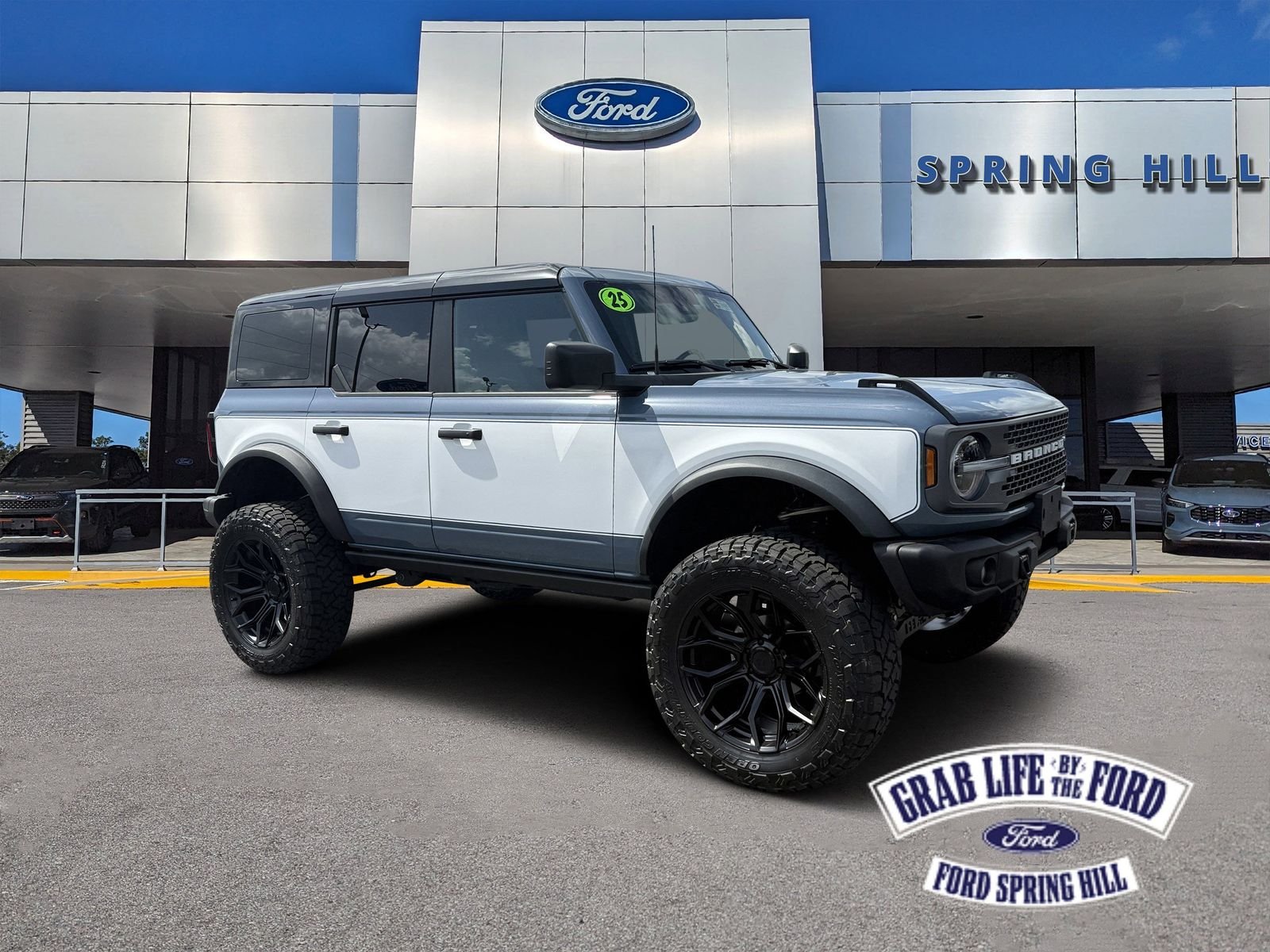 2025 Ford Bronco Badlands 4x4's photo