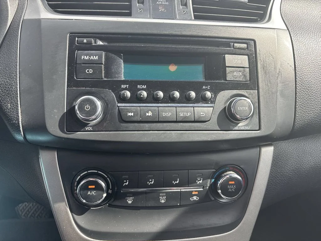 Used 2015 Silver Nissan S image 16