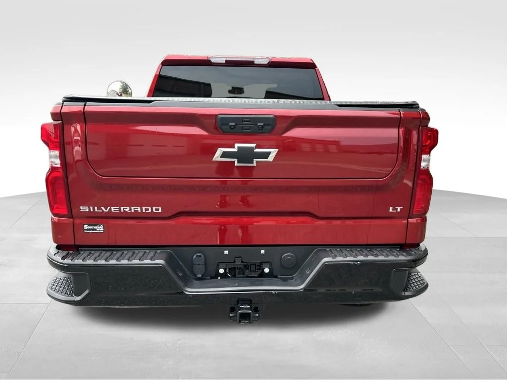 Used 2025 Red Chevrolet LT Trail Boss image 4