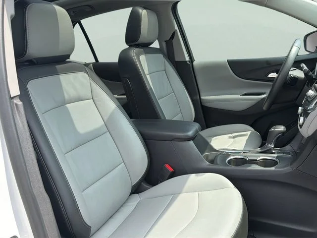Used 2019 White Chevrolet Premier image 20