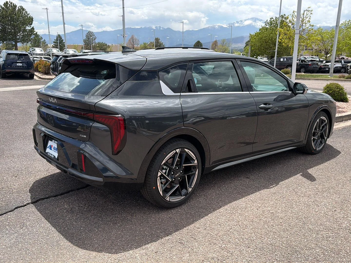 New 2026 Interstellar Gray Kia GT-Line image 4