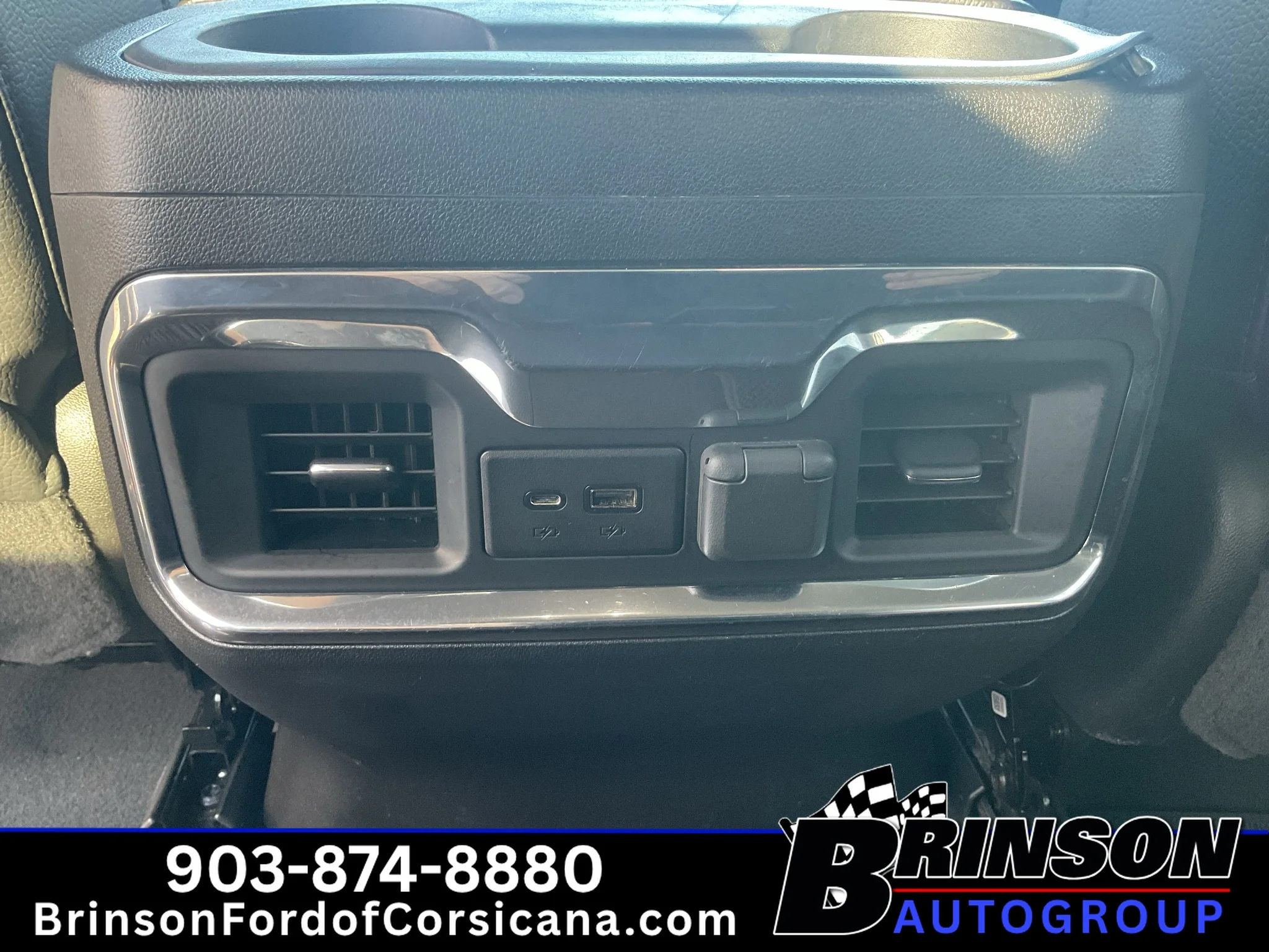 Used 2022 Onyx Black GMC Denali image 19