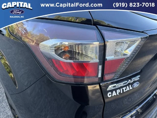 Used 2017 Black Ford SE image 15