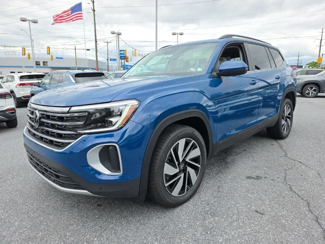 2026 Volkswagen Atlas SE w/Technology