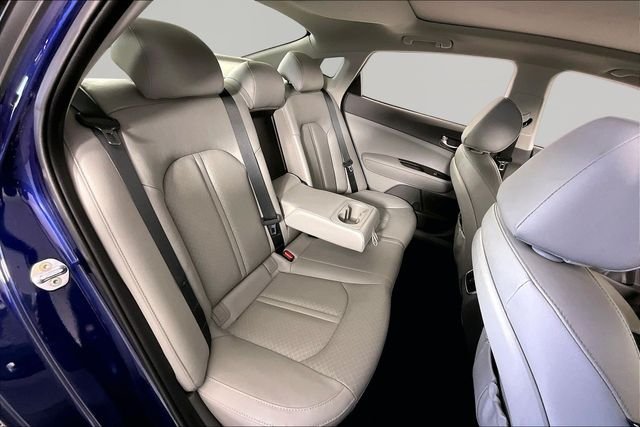 Used 2017 Blue Kia EX image 22