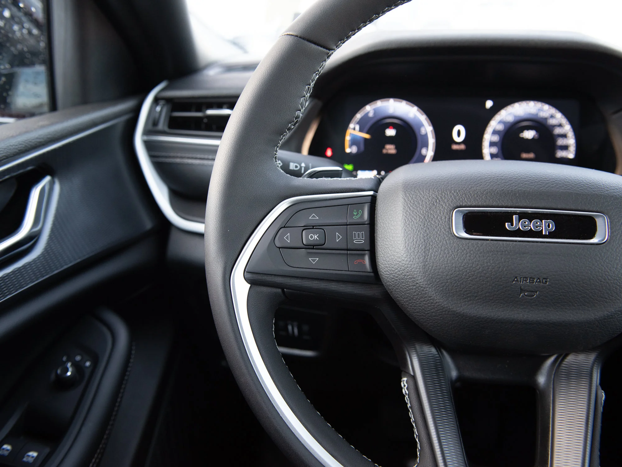New 2025 Red Jeep Altitude* 4x4, Heated Leather, Wireless Charging Pad, Remote Start image 12