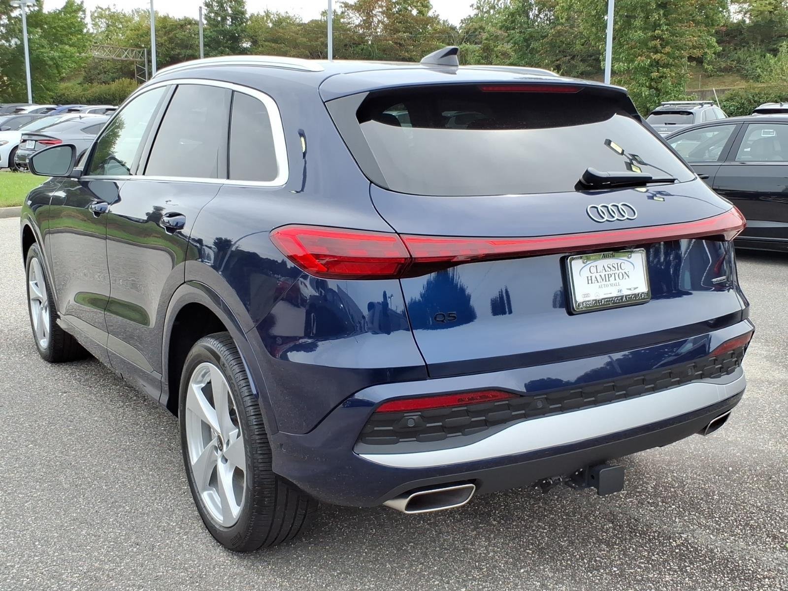 Used 2025 Navarra Blue Metallic Audi Premium Plus image 10