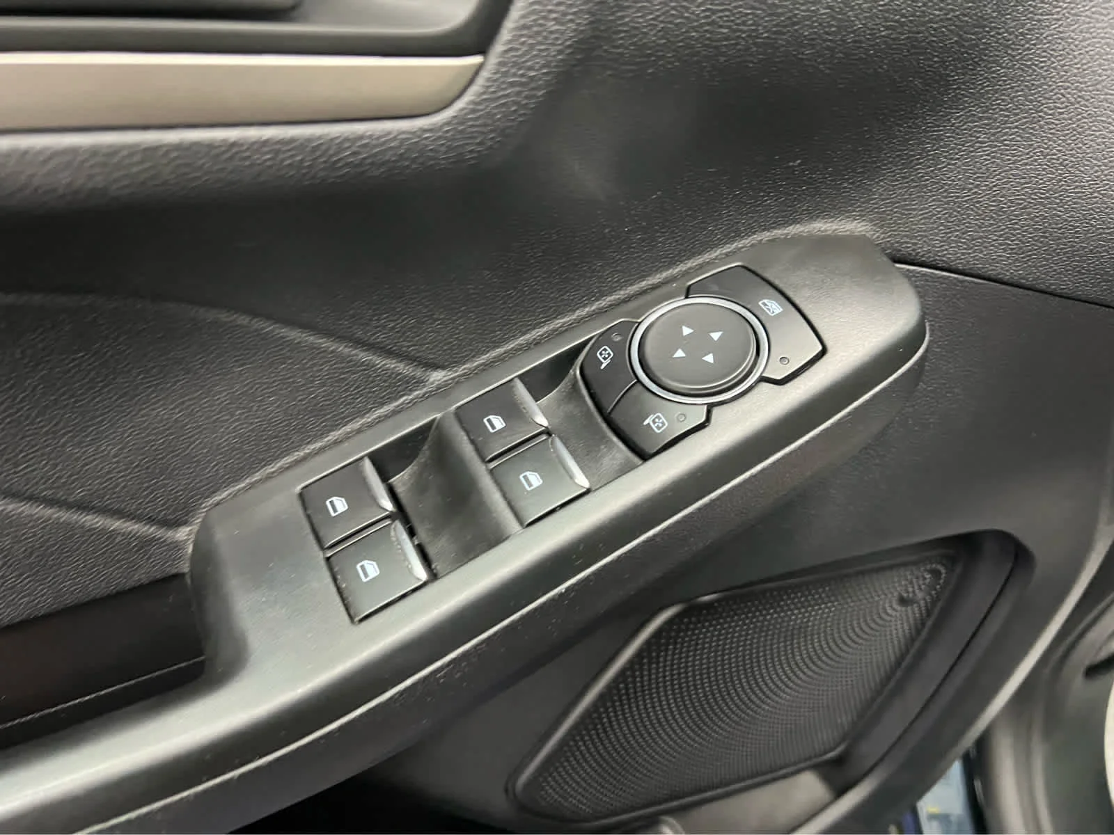Used 2022 Stone Blue Metallic Ford SE image 15