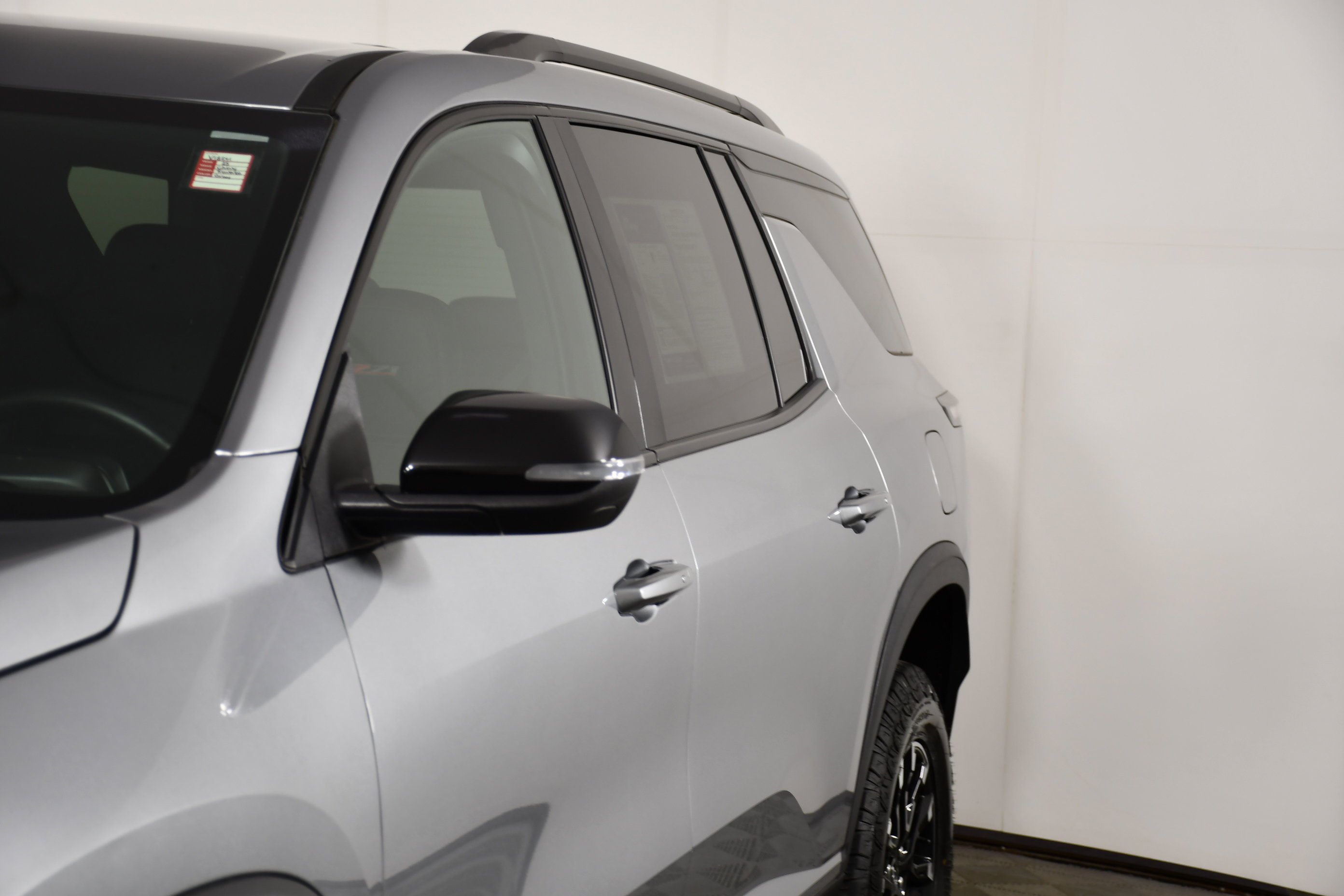Used 2025 Sterling Gray Metallic Chevrolet AWD Z71 image 13