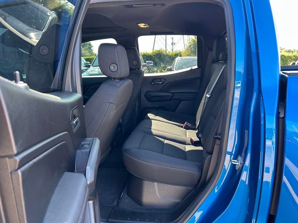 Used 2023 Blue GMC Elevation image 47